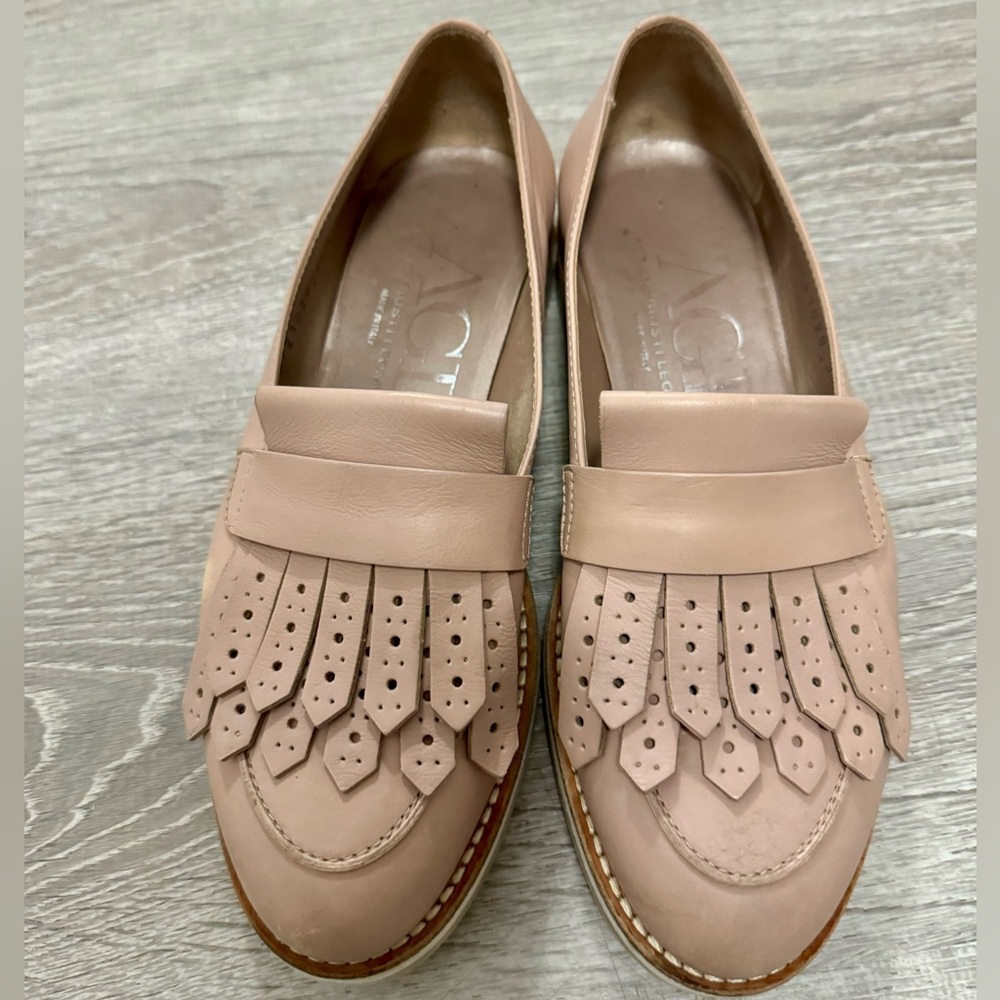 AGL flats